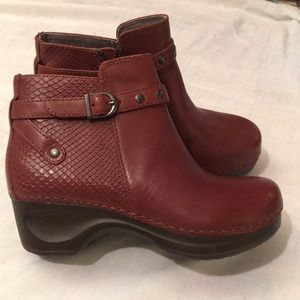Sanita Dakota Clog bootie, 36